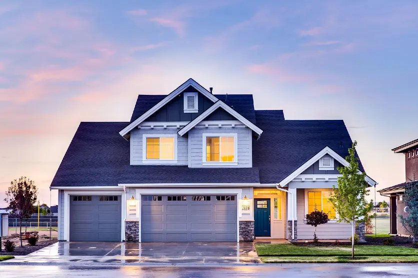 Making the Most of Your Home’s Curb Appeal With a Roof Replacement