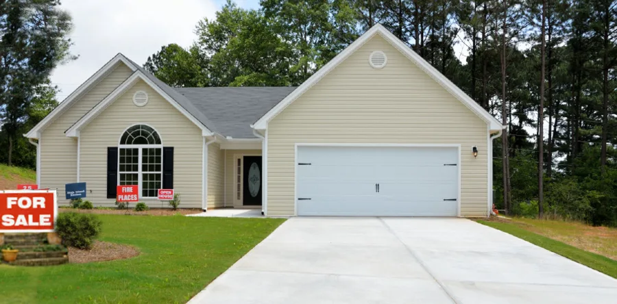 Get regular roof inspections with Robbins Roofing
