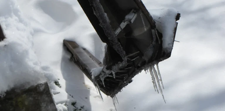 Gutter Service Tips for Preparing Your Home for Winter Weather