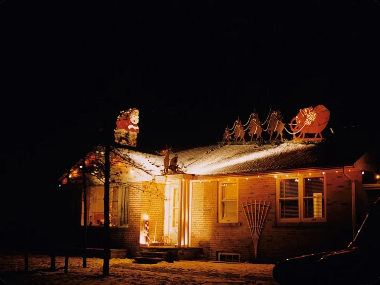 Tis the Season for Festive Christmas Rooftop Ideas