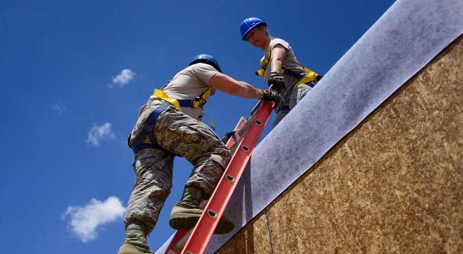 robbins roofing and construction services