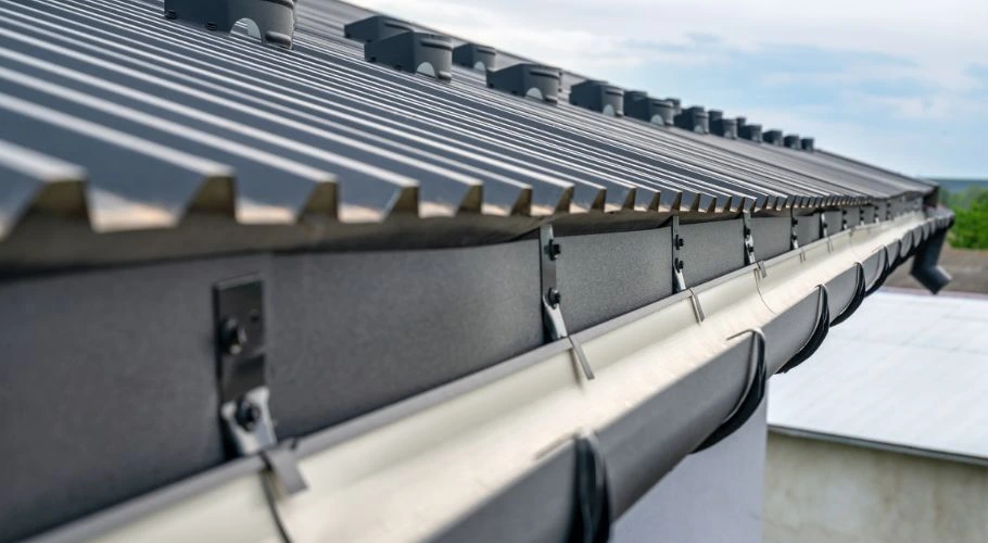 essential roofing technology implemented with cost effective roofing trend