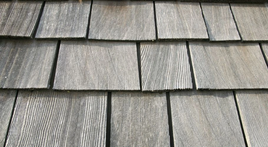 wood shingles roofing materials
