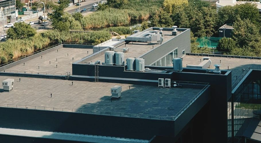 commercial properties with flat roofs