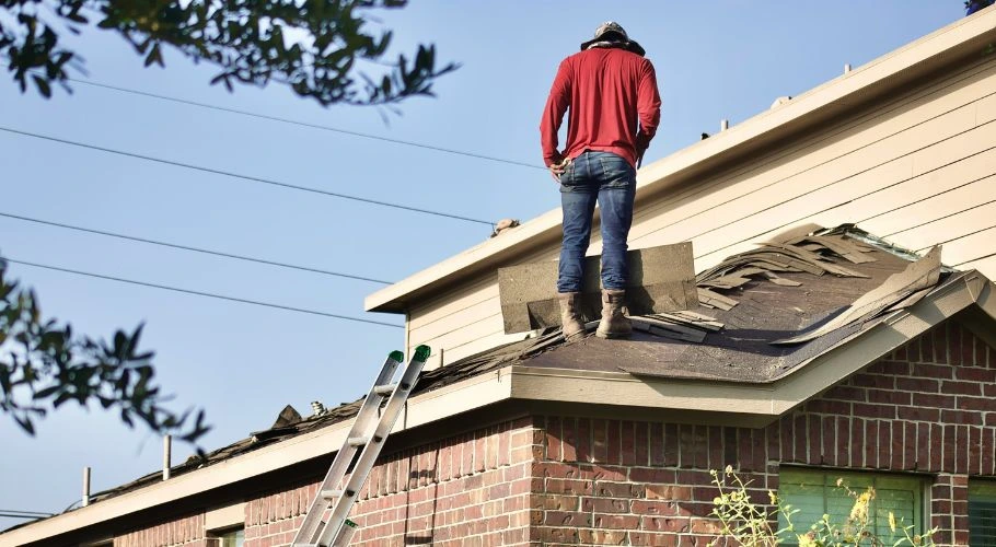 repairing roof flashing